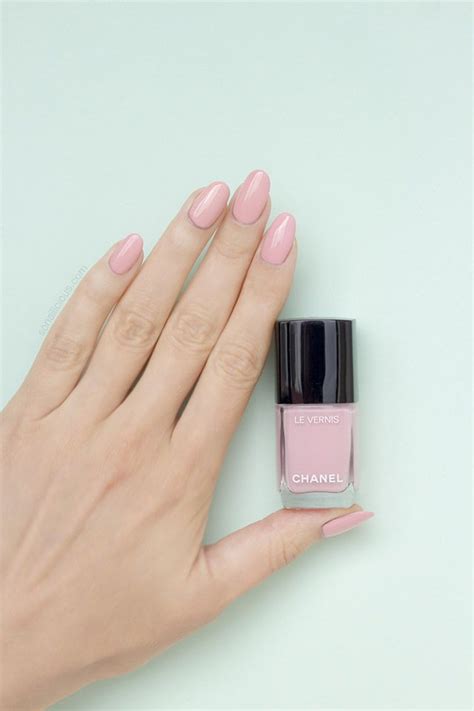 nuvola rosa chanel nail polish|Chanel nail colours uk.